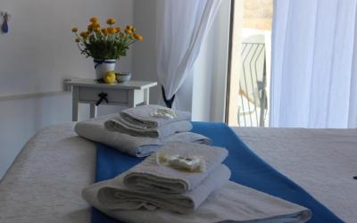 Camera Matrimoniale con Balcone e Vista Mare