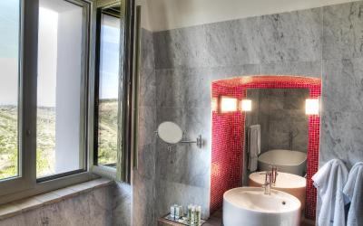 Suite King con Vista Piscina