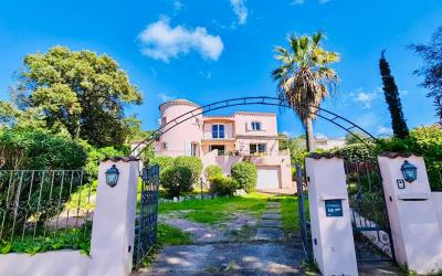 Villa Villa