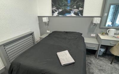 Double Room with Private Bathroom