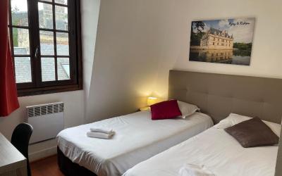 Chambre Lits Jumeaux avec Salle de Bains Privative Chambre Lits Jumeaux avec Salle de Bains Privative