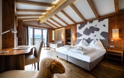 Suite con 2 Camere da Letto, Balcone e Vista Valle