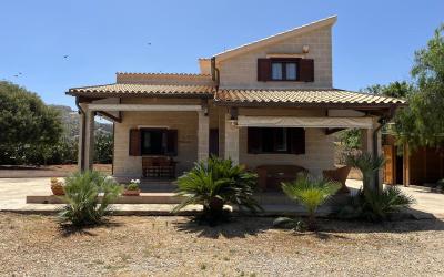 Villa con Vista Mare