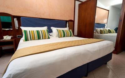 Camera Matrimoniale Comfort con Vista Mare