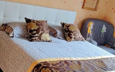 Chambre Double avec Salle de Bains Commune