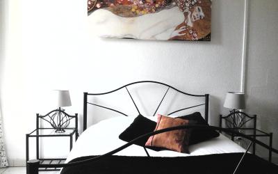 Chambre Triple avec Salle de Bains Privative Su00e9paru00e9e Chambre Triple avec Salle de Bains Privative Su00e9paru00e9e