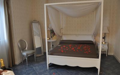 Camera Comfort Matrimoniale/Doppia con Letti Singoli