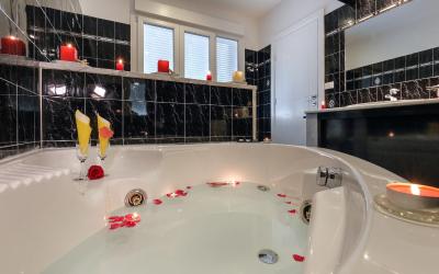 Camera Matrimoniale Superior con Vasca Idromassaggio