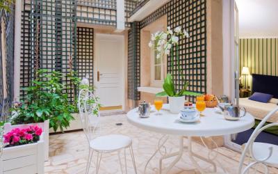 Suite Junior de Luxe avec Terrasse Suite Junior de Luxe avec Terrasse