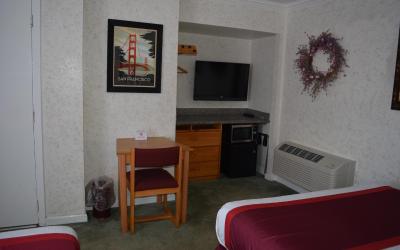 Double Queen Room