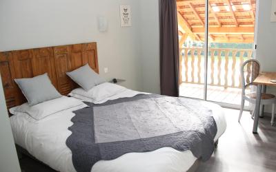 Chambre Double avec Salle de Bains Privative Chambre Double avec Salle de Bains Privative