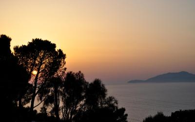 Camera Matrimoniale con Balcone e Vista Mare
