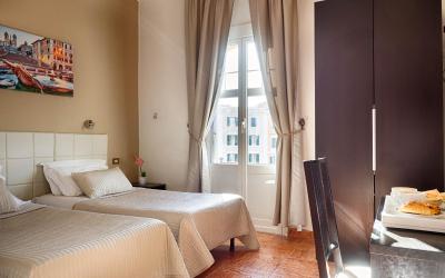 Camera Doppia con Letti Singoli