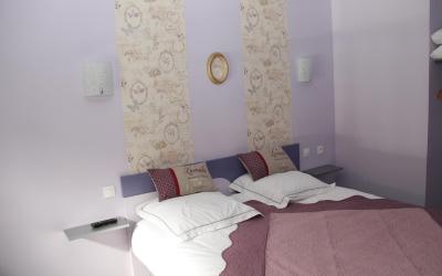 Chambre Triple - Vue sur Jardin Chambre Triple - Vue sur Jardin