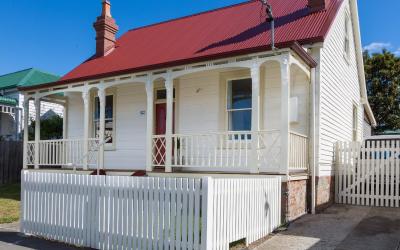 Three-Bedroom House with Two Bathrooms