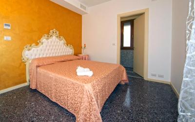 Camera Matrimoniale Classic