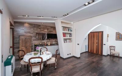 Appartamento con Balcone