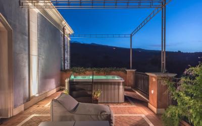 Suite Luxury con Vasca Idromassaggio Suite Luxury con Vasca Idromassaggio