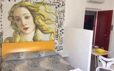 Camera Matrimoniale con Angolo Cottura