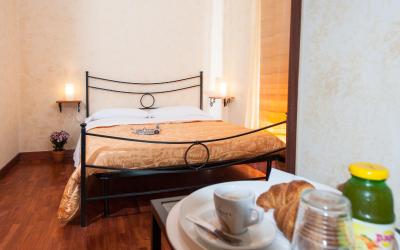 Camera Matrimoniale con Bagno Privato