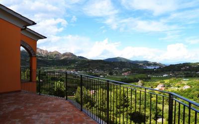 Appartamento con Terrazza Appartamento con Terrazza