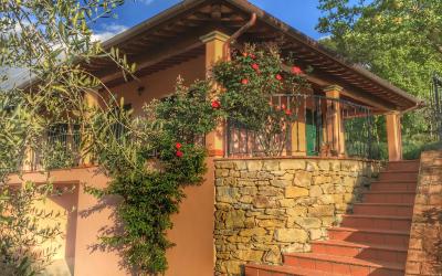 Villa con Piscina Privata 