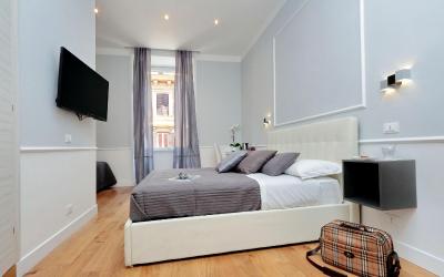 Camera Tripla Deluxe con Bagno Privato