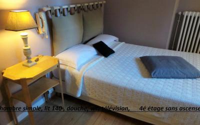 Chambre Double - Dernier u00c9tage sans Ascenseur Chambre Double - Dernier u00c9tage sans Ascenseur