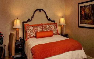 Traditional King Room