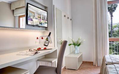 Camera Matrimoniale/Doppia con Letti Singoli