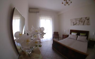 Casa con 4 camere da letto