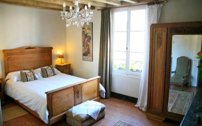 Chambre Lit Queen-Size Deluxe Chambre Lit Queen-Size Deluxe