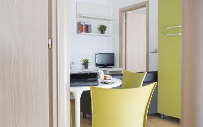 Appartamento con 2 Camere da Letto Appartamento con 2 Camere da Letto