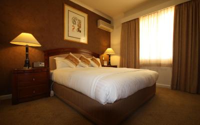 Deluxe King Room