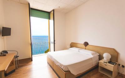 Camera Matrimoniale con Vista Mare 