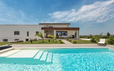 Villa con Piscina Privata 