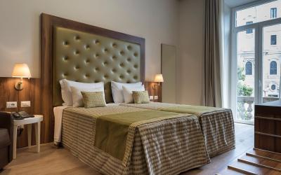 Camera Matrimoniale Deluxe con 1 Letto Supplementare