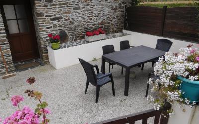 Maison de Vacances 2 Chambres (5 Adultes) Gu00eete Vert