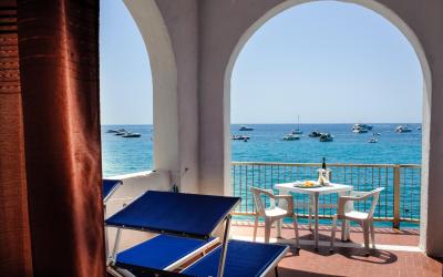 Camera Matrimoniale Superior con Vista Mare