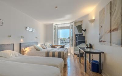 Chambre Familiale - Cu00f4tu00e9 Port Chambre Familiale - Cu00f4tu00e9 Port