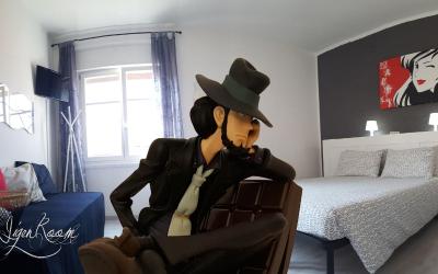 Camera Matrimoniale/Doppia con Letti Singoli con Bagno in Comune