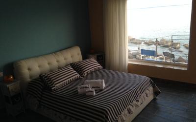 Camera Matrimoniale Deluxe con Balcone e Vista Mare