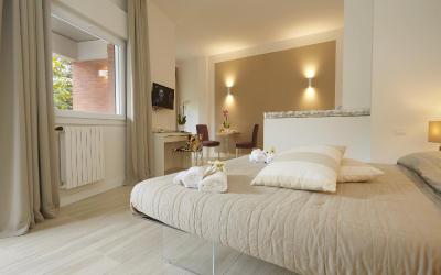 Camera Quadrupla Luxury