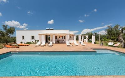 Villa con 6 Camere da Letto e Piscina Privata 