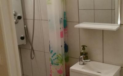 Chambre Lits Jumeaux avec Salle de Bains Privative