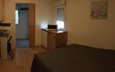 Chambre Double - Accessible aux Personnes u00e0 Mobilitu00e9 Ru00e9duite Chambre Double - Accessible aux Personnes u00e0 Mobilitu00e9 Ru00e9duite