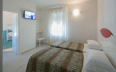 Camera Matrimoniale/Doppia con Letti Singoli