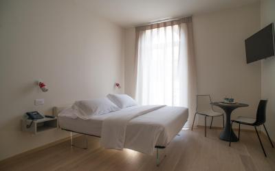 Camera Quadrupla senza Cucina