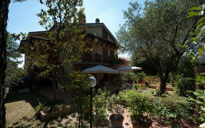 Camera Doppia con Letti Singoli con Bagno Privato 