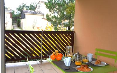 Appartement 3 Chambres avec Terrasse Appartement 3 Chambres avec Terrasse